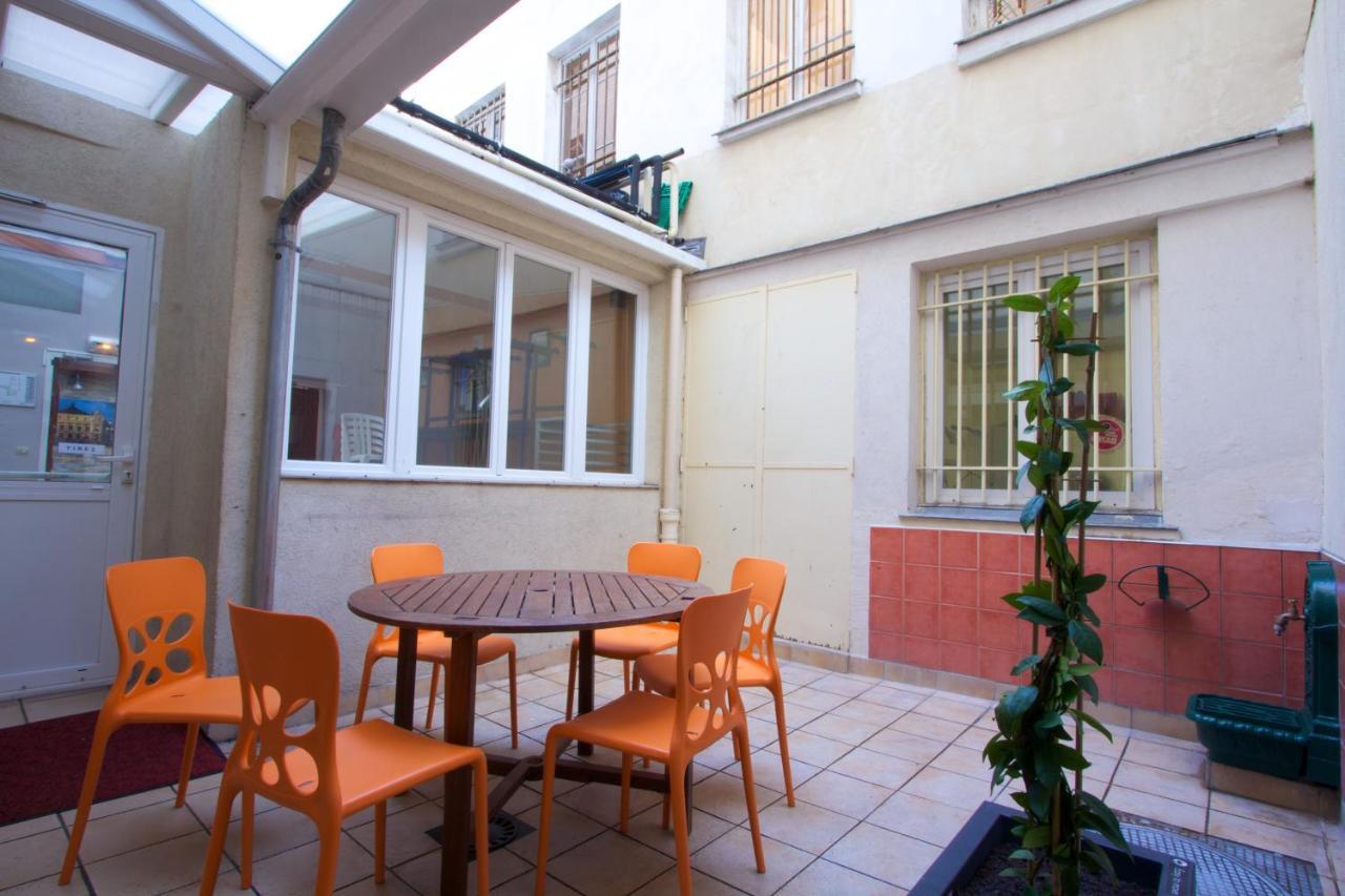 Auberge Internationale Des Jeunes Paris Exteriör bild