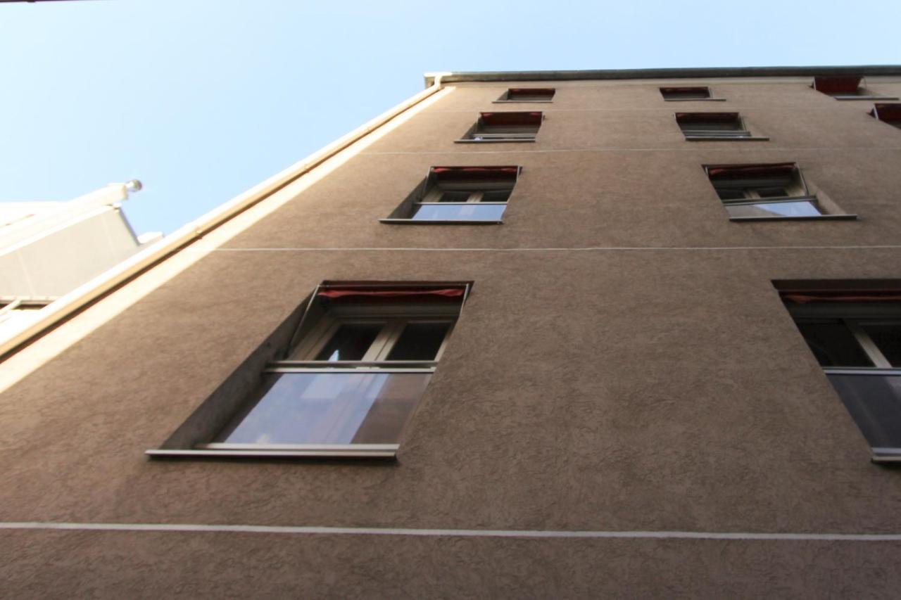 Auberge Internationale Des Jeunes Paris Exteriör bild