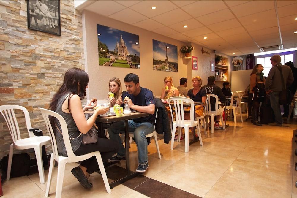 Auberge Internationale Des Jeunes Paris Exteriör bild